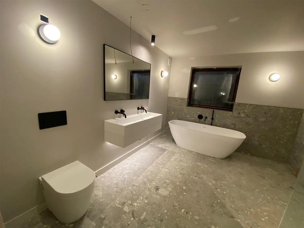 Bathroom refit completed by Pangbourne Plumbing